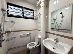 Blk 175 Bukit Batok West Avenue 8 (Bukit Batok), HDB 3 Rooms #575286511